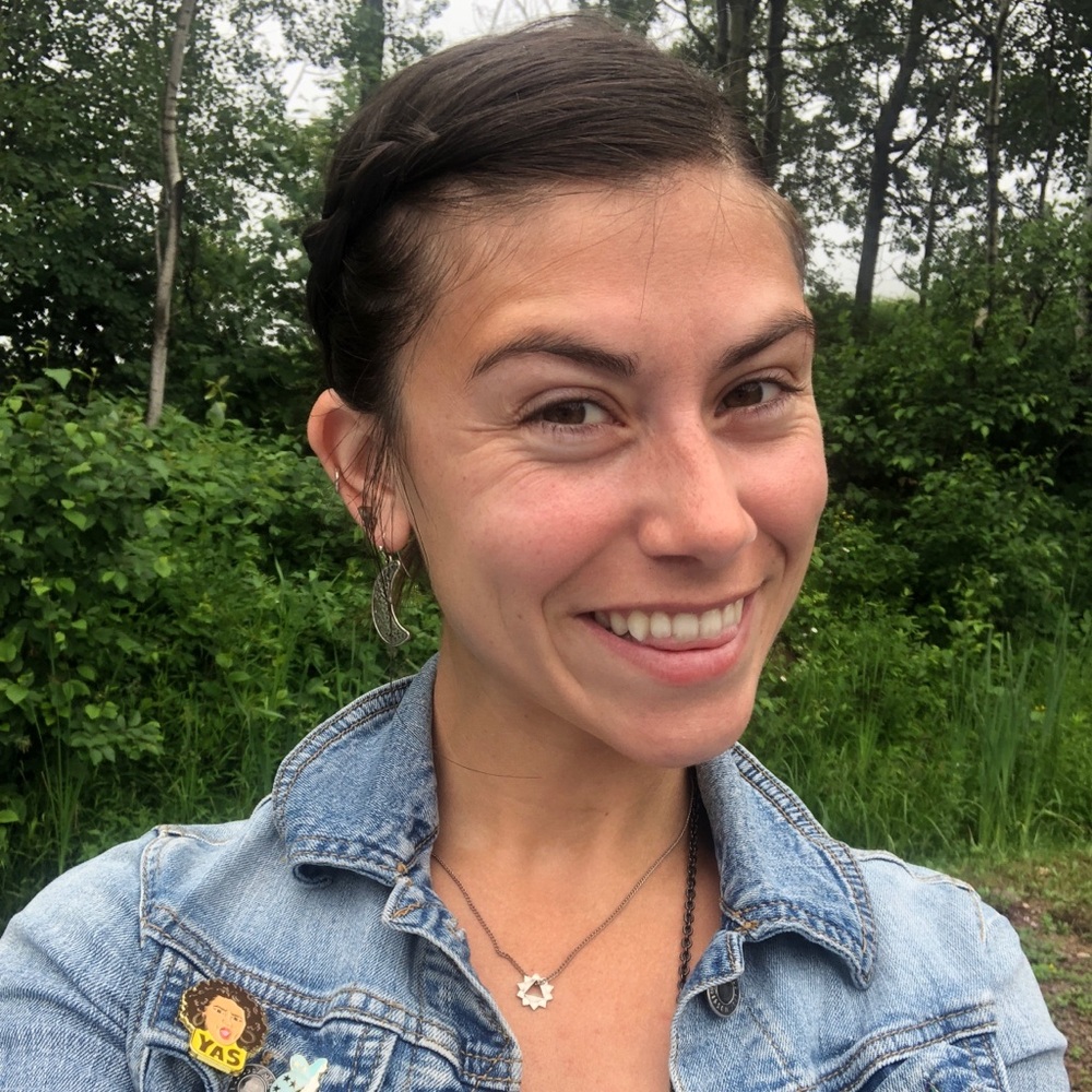 Meet your Posher, Carly